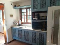 Casa com piscina a 150m da Praia do Lázaro - B&B Ubatuba