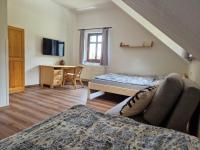 Triple Room with Bathroom