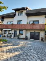 B&B Žirovnica - Apartment Katrin - Bed and Breakfast Žirovnica