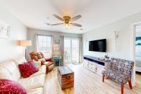 Grand Beach Resort #318 - B&B