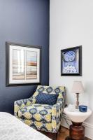 Chic Urban Couples Retreat: Perfect Getaway 'n RVA - B&B Richmond