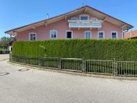 Haus Seerose - B&B