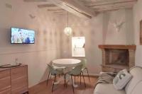 Suite Farnese "La Luisella" - Grazioso appartamento storico adiacente a Palazzo Farnese - Ferienwohnung Caprarola