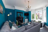 B&B Middlesbrough - Big House, and a lot to give! - Bed and Breakfast Middlesbrough