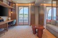 Suite King com 1 Quarto e Vista Mar