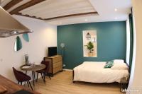 Charmant studio quartier Saint Louis à Versailles - Bed and Breakfast