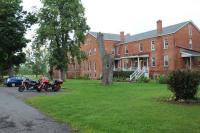 Oak Valley Inn and Suites - B&B Geneseo