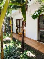 Tweepersoonskamer met Uitzicht op het Zwembad