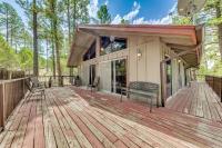 Ruidoso Vacation Rental with Spacious Deck - Bed and Breakfast Ruidoso