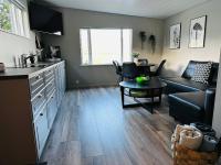 Cosy lakeview cabin 45 minutes from Reykjavik - Bed and Breakfast Mosfellsbær