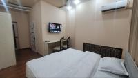 B&B Tashkent - 7 Days Hotel Homy Home - Bed and Breakfast Tashkent