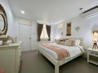 Tiga Pantai Villa Legian - B&B Legian