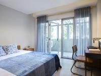 Cove Birah Senopati - Bed and Breakfast