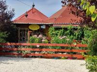 Gyöngyvirág Apartment - B&B Romhány