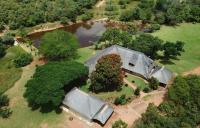 La Barune Game Lodge - B&B