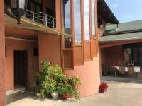 Camera Deluxe (2 Adulti + 1 Bambino)