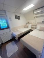 Tweepersoonskamer met 1 of 2 Bedden en Eigen Badkamer