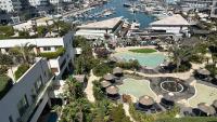 Ocean Village Luxury 2 Bed 2 Bath Apartment - amazing views - pools and jacuzzis - B&B Gibilterra