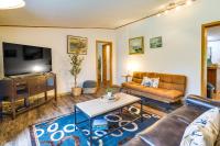 Charming Watkins Glen Home with Deck and Yard! - B&B