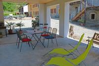 Chambre Lit Queen-Size avec Balcon