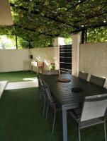 Villa J et V - B&B Bédarrides