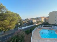 Appartement Vue Mer - Parking - Piscine - Plage - B&B