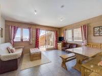 Appartement Moderne - 4 Pers, Parking, Wifi, Terrasse - FR-1-398-614 - Bed and Breakfast Montvalezan