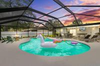 Luxury Pool Home Near Stadium - Ferienwohnung Tampa