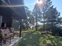 Chalé Ipê Amarelo - B&B Juquitiba