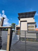 Serenity Home near Ayala Malls Serin - B&B