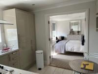 B&B Cleethorpes - Beautiful Seafront Studio Apartment - Bed and Breakfast Cleethorpes