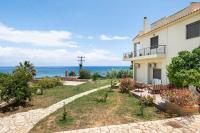 Peroulia Bay View Studio - Bed and Breakfast Koroni