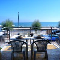 Casa Mirablu–Seafront Apartment - B&B Marotta