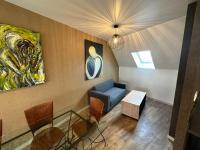 Spacious flat close to the railway station - B&B Troyes