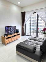 B&B Johor Bahru - Sun Seaview Country Garden Danga Bay Luxury Condominium - Bed and Breakfast Johor Bahru