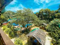 Tinipak Lodge - B&B Tanay