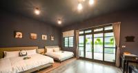 Quadruple Room with Terrace