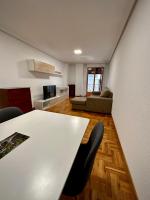 AtuaireHome San Pablo rozando el Museo de la Evolución con parking incluido - Chambres d'hôtes Burgos