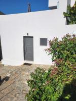 White Boutique Homes - Euphoria - Bed and Breakfast Metokhi Irisiana