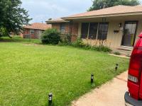 The Sunshine House - Bed and Breakfast Midwest City