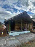 The Gravity Cafe -A Unit Of StayChillHampi - Chambres d'hôtes Nimbhāi
