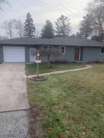 Cute house in quiet neighborhood - B&B