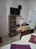 Zweibettzimmer mit eigenem Bad