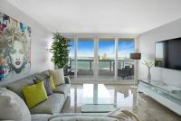 B&B Miami - Only in My Dreams! Direct Water View Luxury Condo - Bed and Breakfast Miami