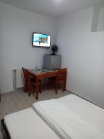 Double Room with Private External Bathroom