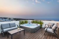 Heated Luxury Poolside Retreat in St Julian s - B&B Pembroke