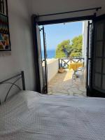 Elia Sea View Apartments 2 - Ferienwohnung