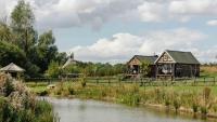 B&B Long Melford - Lake View Lodges - Bed and Breakfast Long Melford