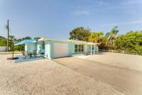 Pet-Friendly Venice Vacation Rental, 3 Mi to Beach - B&B Venice