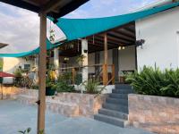 Suite Tierra - Piscina, BBQ, Botánico, Terraza, The Garden House - B&B